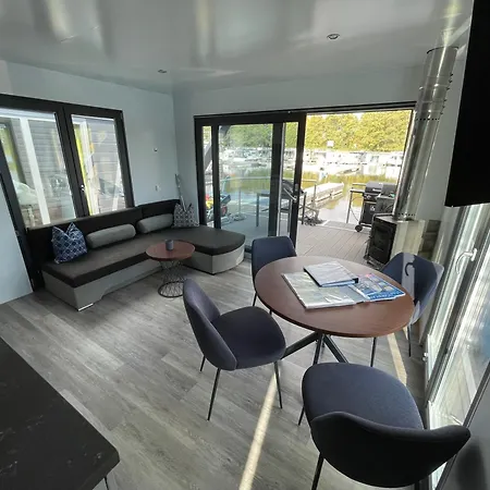 Casa vacanze Hausboot Monalisa Vonanker 1st Class Werftbau Buchholz (Mecklenburg-Vorpommern)